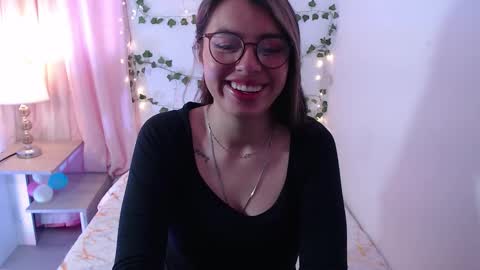   online show from September 21, 2025, 12:07 pm