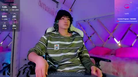Snapshot of thanier_18 chatting on April 18, 2026, 7:29 pm thanier_18 online show from April 18, 2026, 7:29 pm