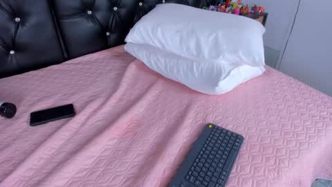 thara webstter online show from October 31, 2025, 4:19 pm