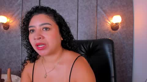 Snapshot of thara_webstter chatting on May 30, 2026, 11:29 am thara webstter online show from May 30, 2026, 11:29 am