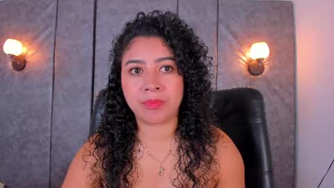 Snapshot of thara_webstter chatting on June 13, 2026, 11:52 am thara webstter online show from June 13, 2026, 11:52 am