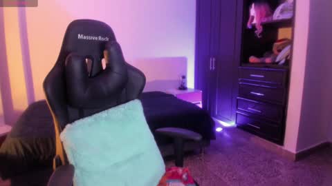 Paola online show from January 16, 2025, 10:02 pm