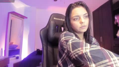 Paola online show from March 12, 2025, 2:45 pm