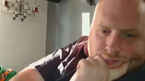 Snapshot of the007146368 chatting on November 7, 2025, 1:44 pm the007146368 online show from November 7, 2025, 1:44 pm