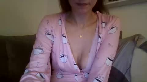 Snapshot of the_borderlands chatting on February 16, 2026, 3:30 pm the crazy travellers online show from February 16, 2026, 3:30 pm