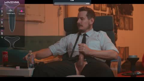 Snapshot of the_dilf chatting on January 4, 2025, 12:49 pm The DILF -  online show from January 4, 2025, 12:49 pm