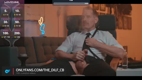 Snapshot of the_dilf chatting on January 27, 2025, 3:50 pm The DILF -  online show from January 27, 2025, 3:50 pm