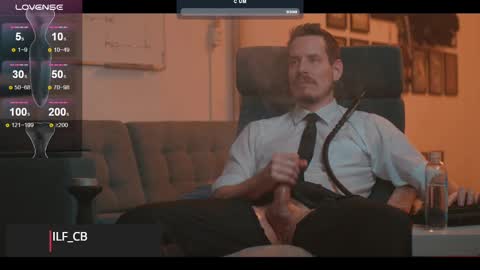 Snapshot of the_dilf chatting on February 25, 2025, 11:08 am The DILF -  online show from February 25, 2025, 11:08 am