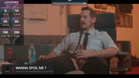 Snapshot of the_dilf chatting on February 27, 2025, 2:00 pm The DILF -  online show from February 27, 2025, 2:00 pm