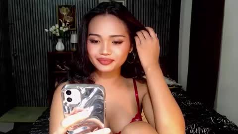 Snapshot of the_hottestlisa chatting on March 12, 2026, 8:53 am IG Lisa Avery Monroe online show from March 12, 2026, 8:53 am