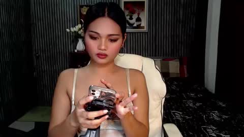 Snapshot of the_hottestlisa chatting on March 16, 2026, 12:49 am IG Lisa Avery Monroe online show from March 16, 2026, 12:49 am