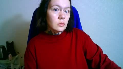 Snapshot of the_ice_owl chatting on October 22, 2025, 3:29 am the_ice_owl online show from October 22, 2025, 3:29 am