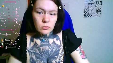 the_ice_owl online show from October 30, 2025, 10:27 am