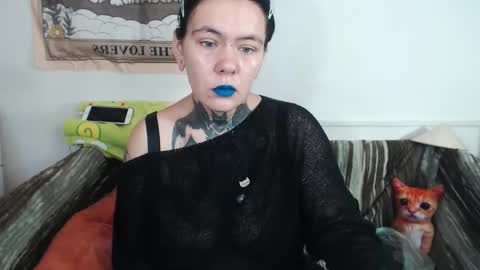 Snapshot of the_ice_woman chatting on September 21, 2025, 2:46 am the_ice_woman online show from September 21, 2025, 2:46 am