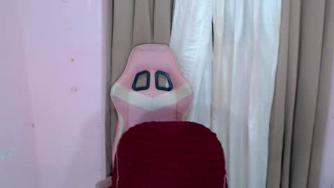 Snapshot of the_ladyboy_nextdoor69 chatting on February 16, 2026, 8:54 am the_ladyboy_nextdoor69 online show from February 16, 2026, 8:54 am