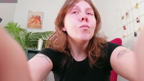 Snapshot of the_virg1n_marie chatting on May 30, 2026, 5:37 am The Rosemarie I Wed FriSun 1 AM 9 AM EDT online show from May 30, 2026, 5:37 am