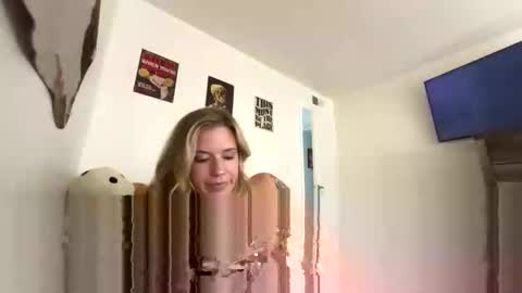 Snapshot of theannajewels chatting on November 12, 2025, 8:30 pm theannajewels online show from November 12, 2025, 8:30 pm