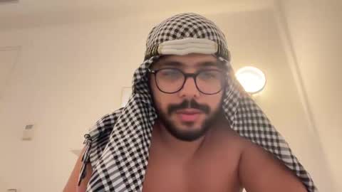 thearabboy98 online show from January 18, 2025, 9:34 pm