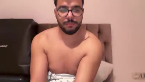 thearabboy98 online show from January 23, 2025, 6:17 am