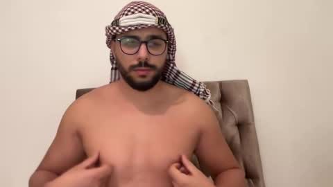 thearabboy98 online show from January 23, 2025, 10:01 pm
