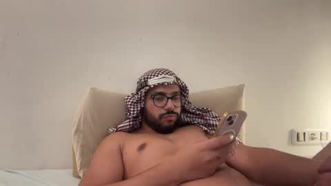 thearabboy98 online show from February 3, 2025, 10:32 pm