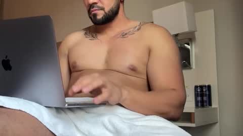 Snapshot of thearcher56 chatting on September 21, 2025, 7:26 pm thearcher56 online show from September 21, 2025, 7:26 pm