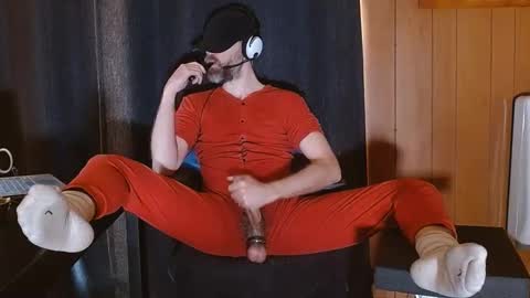 Snapshot of thebarefootgamer chatting on March 2, 2025, 2:10 pm Blue and Red online show from March 2, 2025, 2:10 pm