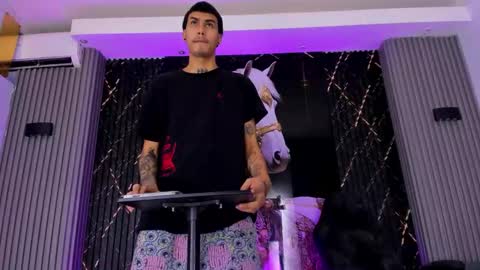 Snapshot of thebigdanni chatting on February 15, 2026, 12:25 pm DEAN AND MARY online show from February 15, 2026, 12:25 pm