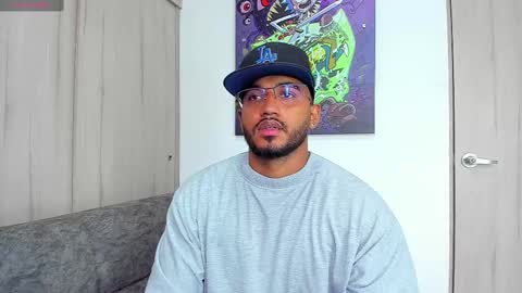 Snapshot of theblack_frank chatting on March 11, 2025, 3:23 pm theblack_frank online show from March 11, 2025, 3:23 pm