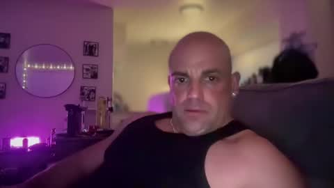 theBuzz777 online show from December 6, 2024, 11:22 am