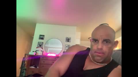 theBuzz777 online show from October 6, 2025, 5:43 pm