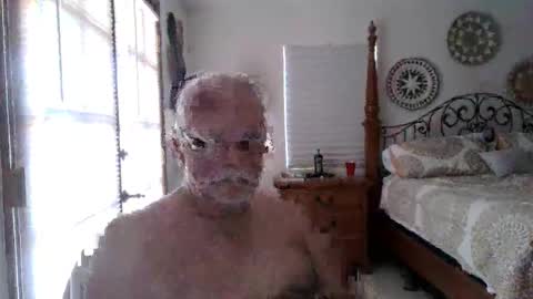 thecooltool_1 online show from May 12, 2026, 6:49 pm