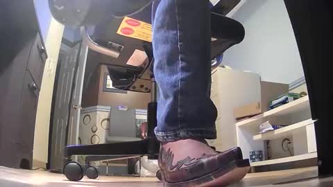 thecowboy_74 online show from November 23, 2025, 3:50 am