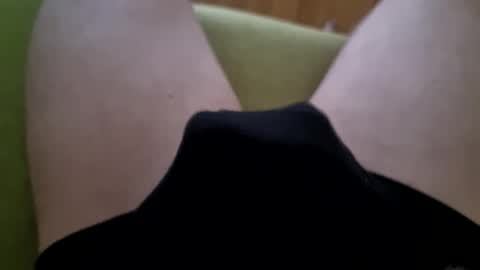 Snapshot of thecum9869 chatting on February 26, 2025, 12:58 pm thecum9869 online show from February 26, 2025, 12:58 pm