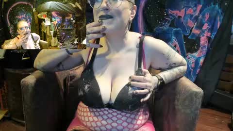 thecurvysiren online show from December 24, 2024, 1:06 am