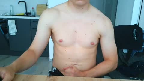 Snapshot of thecuteguy144949 chatting on June 14, 2026, 12:29 pm thecuteguy144949 online show from June 14, 2026, 12:29 pm