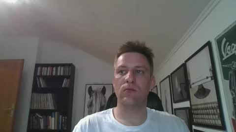 Snapshot of thedon2123 chatting on March 11, 2025, 9:15 pm thedon2123 online show from March 11, 2025, 9:15 pm