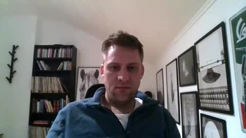 Snapshot of thedon2123 chatting on February 16, 2026, 3:52 pm thedon2123 online show from February 16, 2026, 3:52 pm