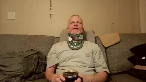 Snapshot of thee_lone_boner chatting on September 25, 2025, 8:29 am Alpha online show from September 25, 2025, 8:29 am