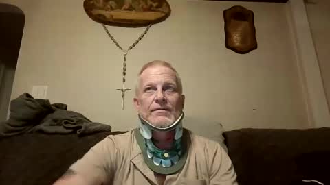 Snapshot of thee_lone_boner chatting on September 26, 2025, 8:57 pm Alpha online show from September 26, 2025, 8:57 pm