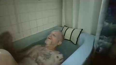 Snapshot of thee_lone_boner chatting on October 15, 2025, 7:03 pm Alpha online show from October 15, 2025, 7:03 pm