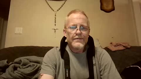 Snapshot of thee_lone_boner chatting on October 20, 2025, 9:54 am Alpha online show from October 20, 2025, 9:54 am