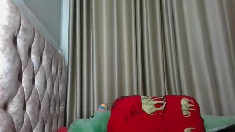 theequinn1 online show from May 27, 2026, 8:44 am