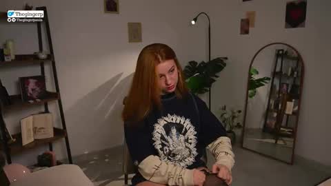   Streaming mostly at    online show from October 16, 2025, 11:17 pm