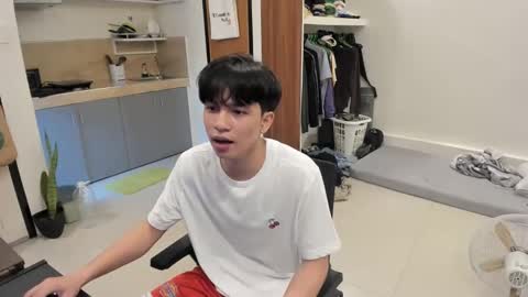 Green online show from March 11, 2025, 7:26 am