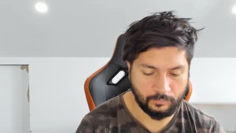 Snapshot of theguardian7 chatting on November 12, 2025, 11:54 am theguardian7 online show from November 12, 2025, 11:54 am