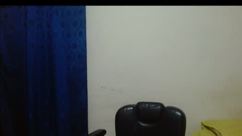 thehousedog online show from June 26, 2026, 1:26 pm