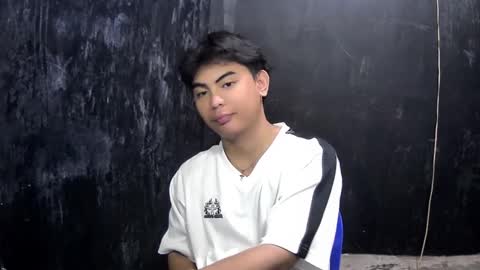 Xerxis online show from February 23, 2025, 3:51 pm