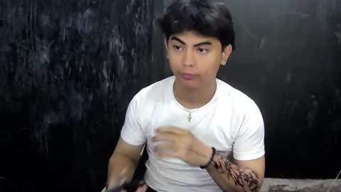 Xerxis online show from March 3, 2025, 12:05 pm