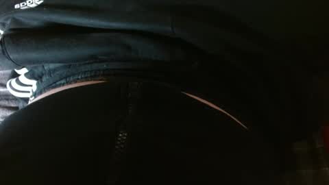 Liam online show from April 12, 2026, 5:07 pm